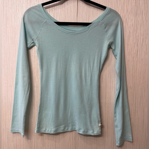 Abercrombie & Fitch Tops - Y2K Abercrombie & Fitch Scoop Neck Light Blue Long Sleeve Top Soft Cotton Tee M